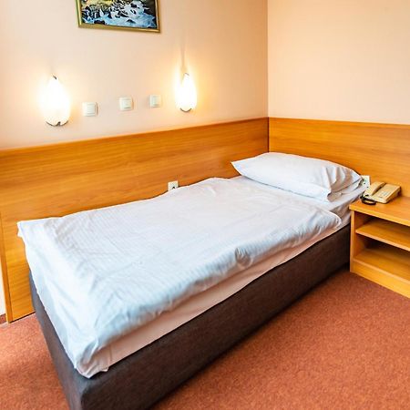Hotel Park Čakovec Eksteriør bilde