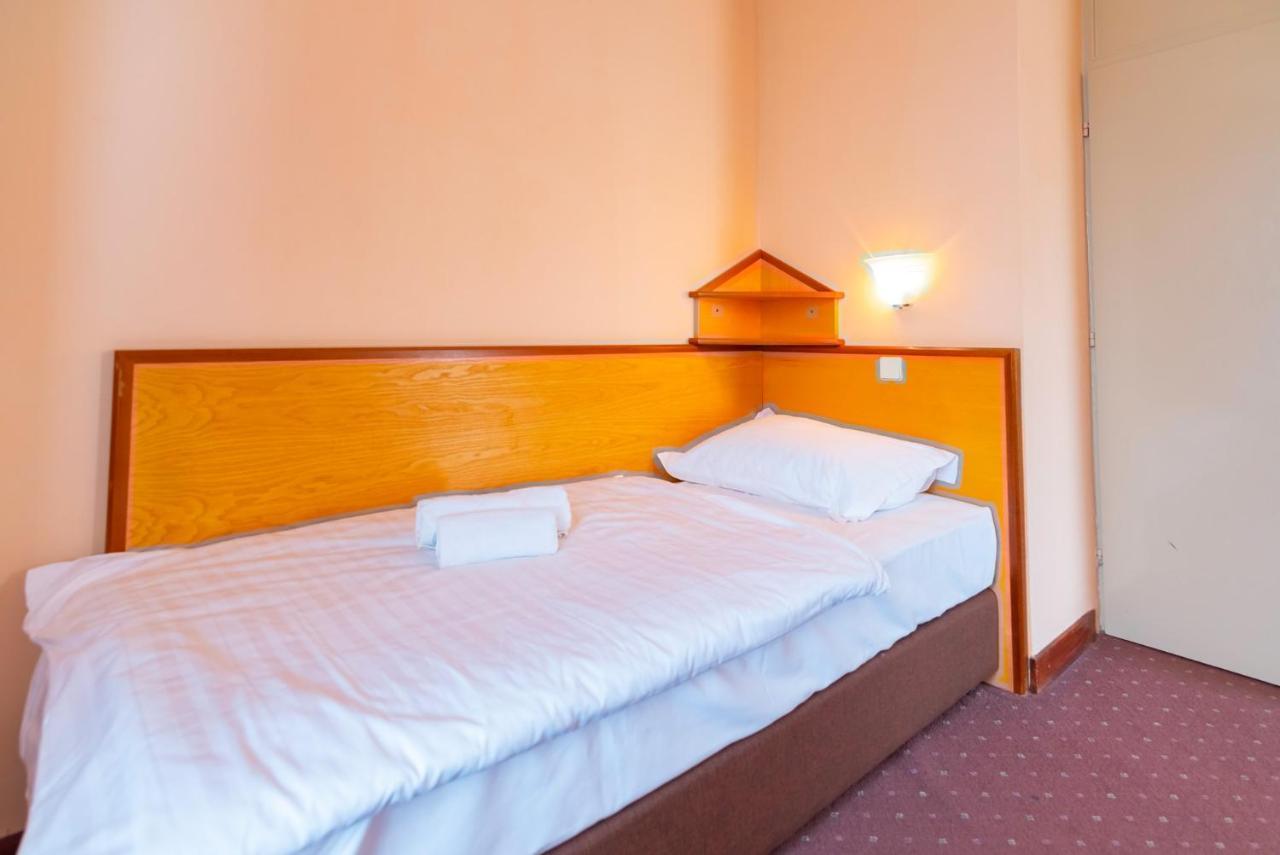 Hotel Park Čakovec Eksteriør bilde